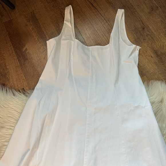 CLUB MONACO Wide Neck Panel Midi Dress In White - Picture 4 of 6